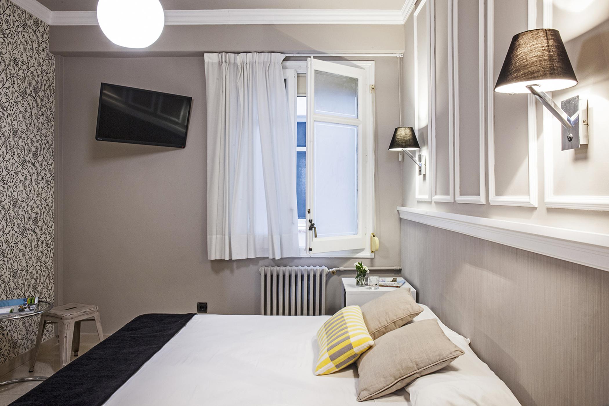 Ainb Eixample-muntaner 2* Barcellona